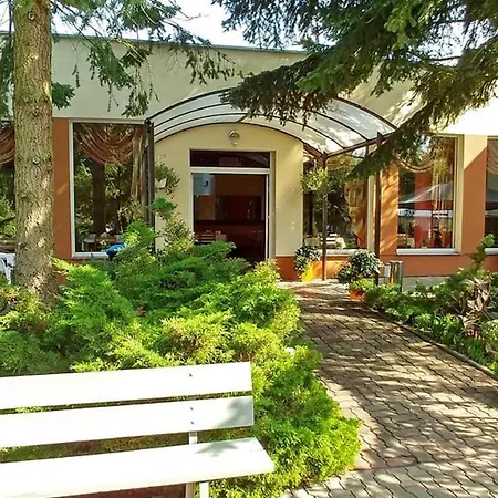 Osrodek Kolonijno-Wypoczynkowy Rejal - Dzwirzyno