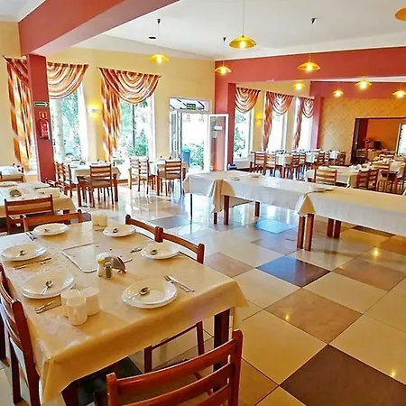 Osrodek Kolonijno-Wypoczynkowy Rejal - Dzwirzyno Resort Dzwirzyno