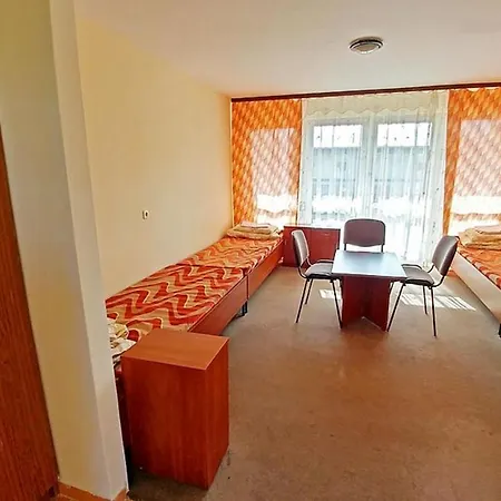 Osrodek Kolonijno-Wypoczynkowy Rejal - Dzwirzyno Resort Dzwirzyno